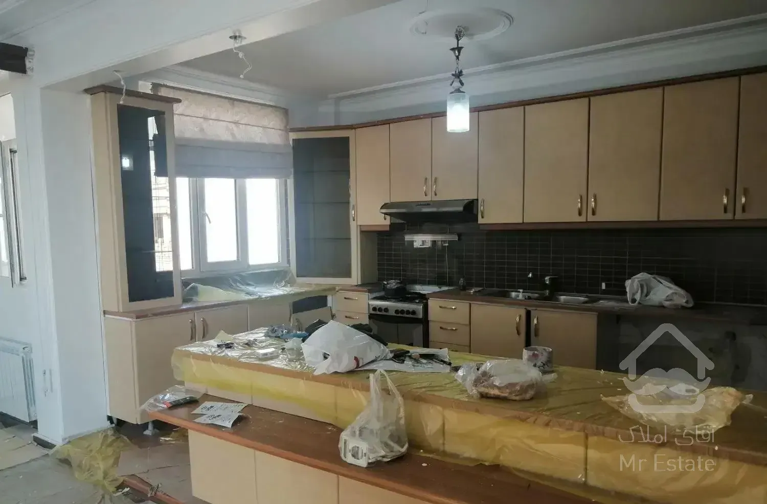 رهن و اجاره 93متری فاطمی غربی جمال‌زاده شمالی