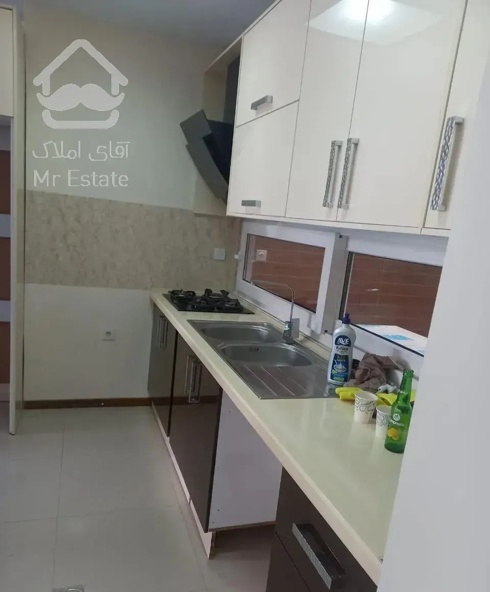 ۸۰ متر / ۲ خواب / ۸ ساله / فول امکانات / مشاهیر