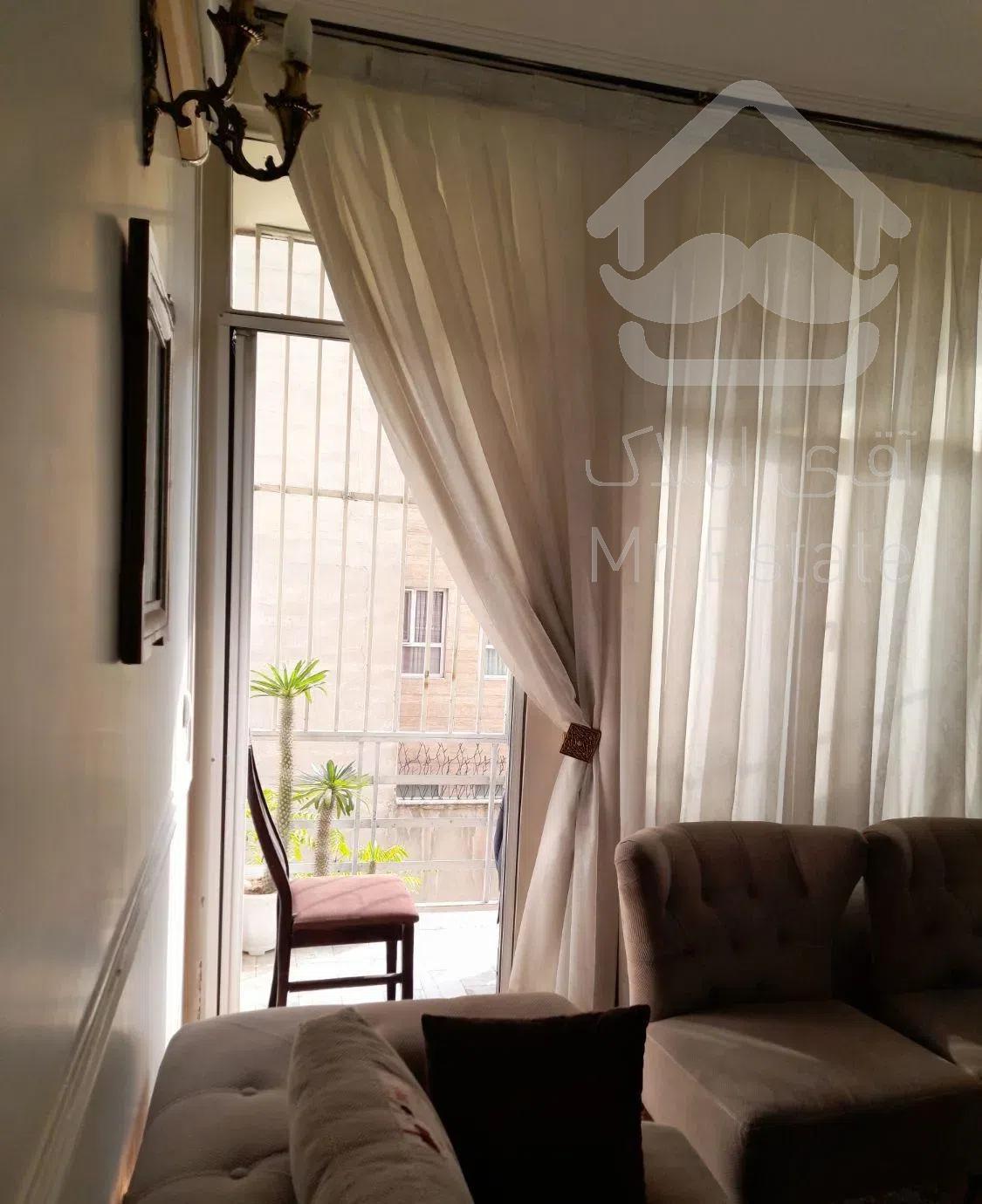 ۸۵متر   دو خواب    با امکانات    تهران ویلا