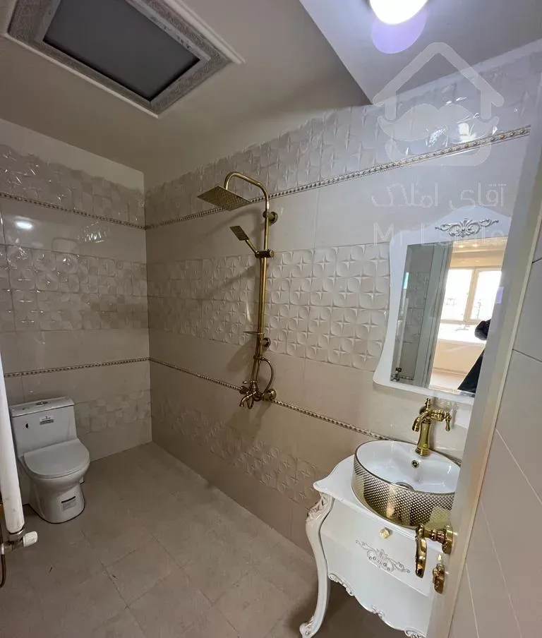 مستغلات نوساز ۸۳۲ متر سعادت آباد