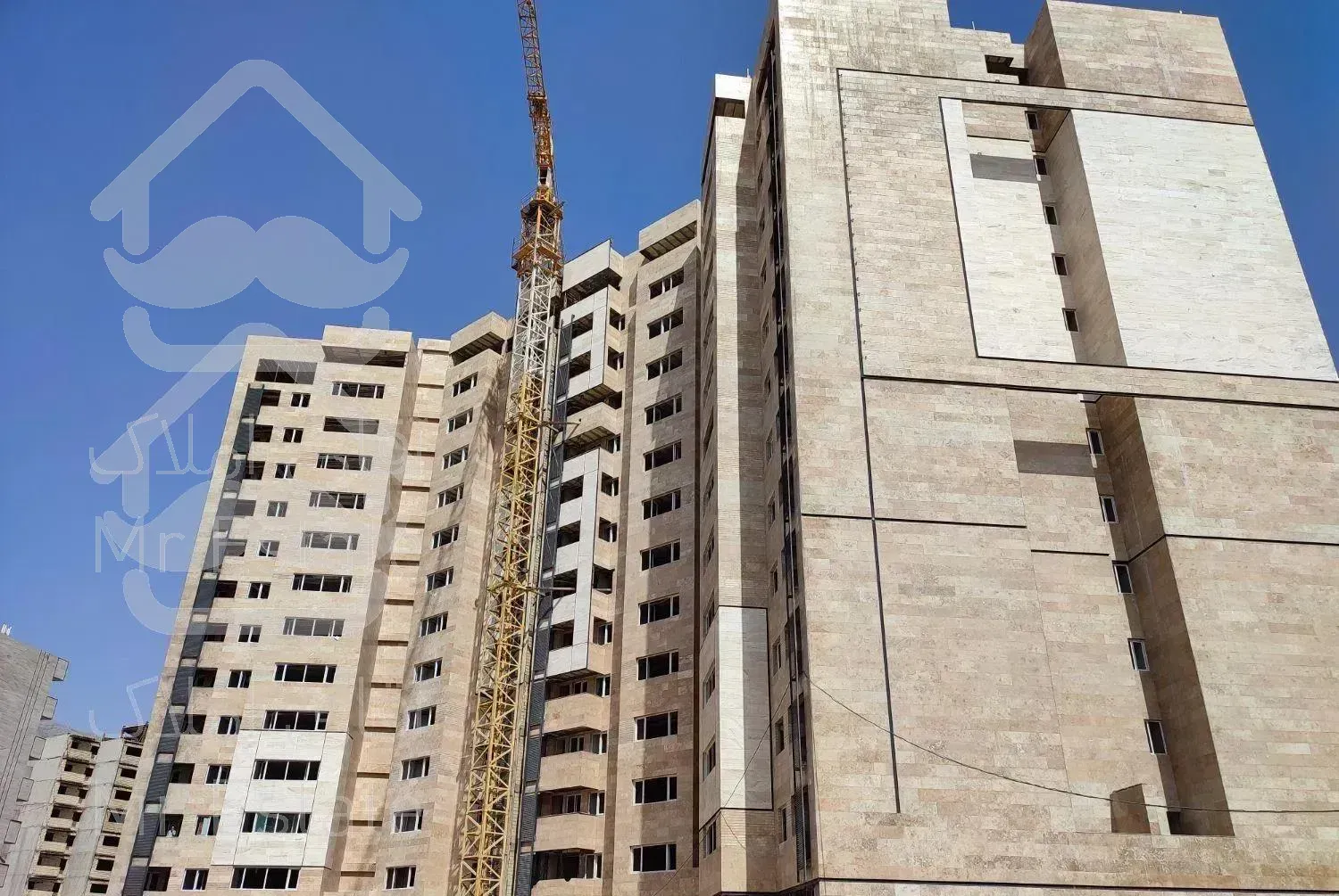 آپارتمان ۱۸۸ متر سهند شهرک بهشتی