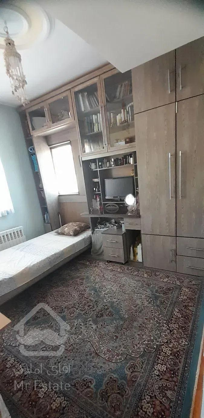 ۸۱/۵متر دو نبش دو بالکن جهت شمال غربی