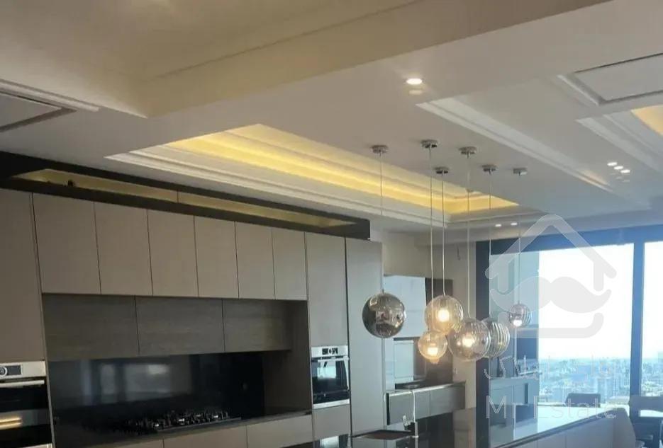 فرمانیه شرقی ۹۵ متر ۲ خواب