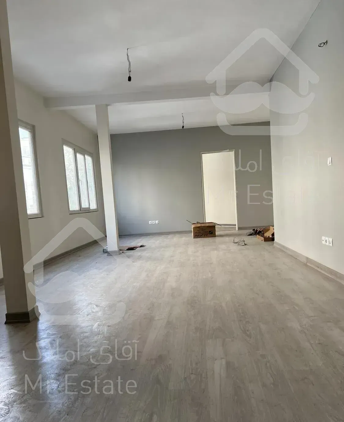 آپارتمان ۸۵ متر-موقعیت اداری-قلهک زرگنده خ شکرآبی