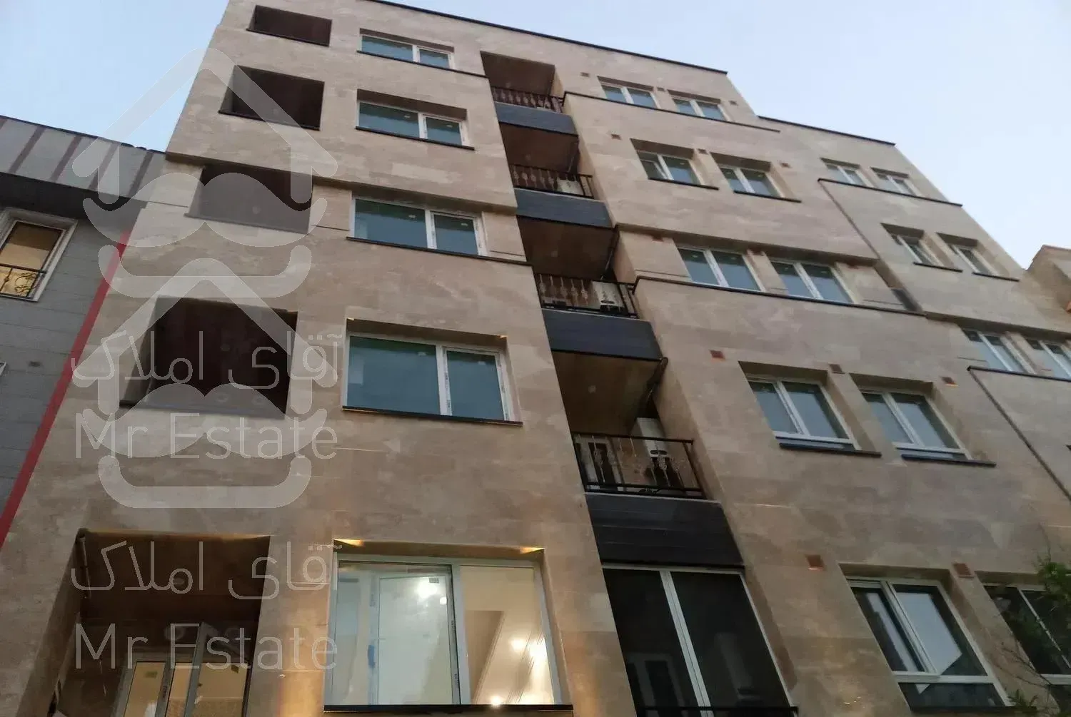 92متر نوساز فول *جمالزاده-دیلمان*