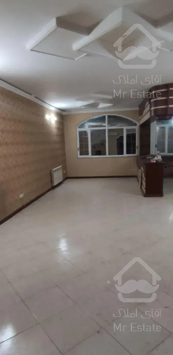 ۱۴۰ متری ۳خواب / لوکیشن