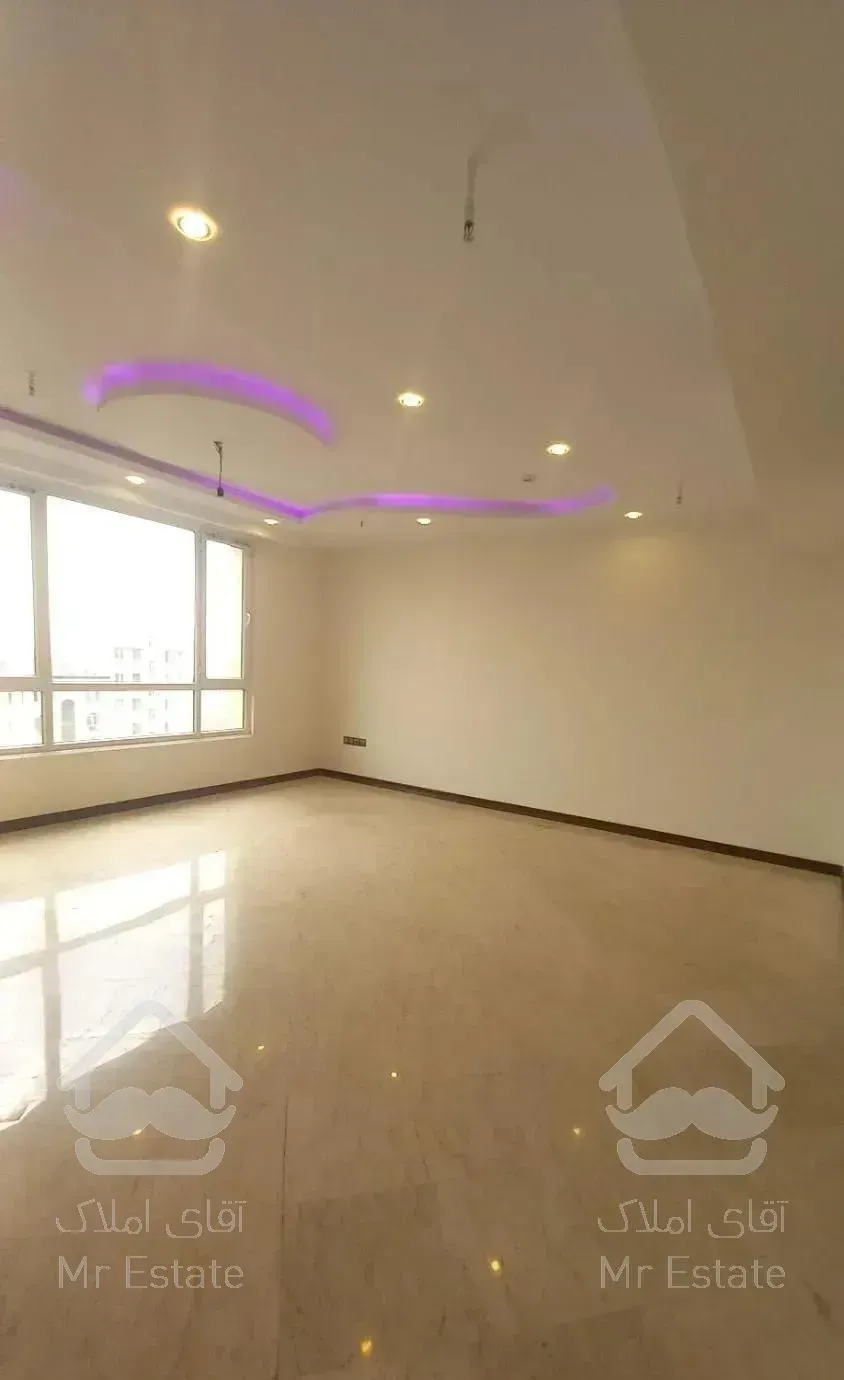 100م/فول/کم واحد/ویودار/سیمون بولیوار پونک