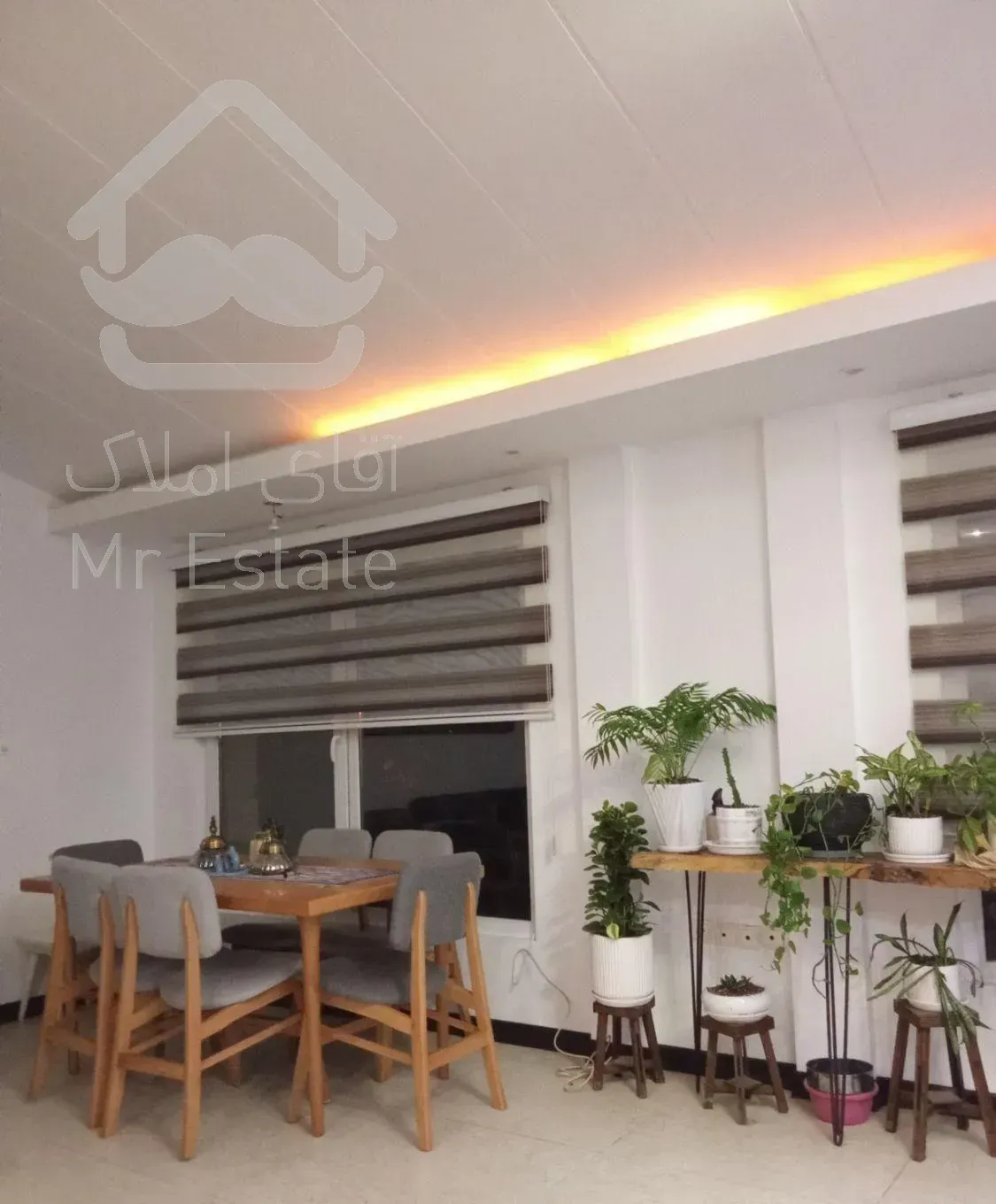 فروش آپارتمان ۸۳ متری ۲ خوابه طبقه ۲ فاز چهار صدف