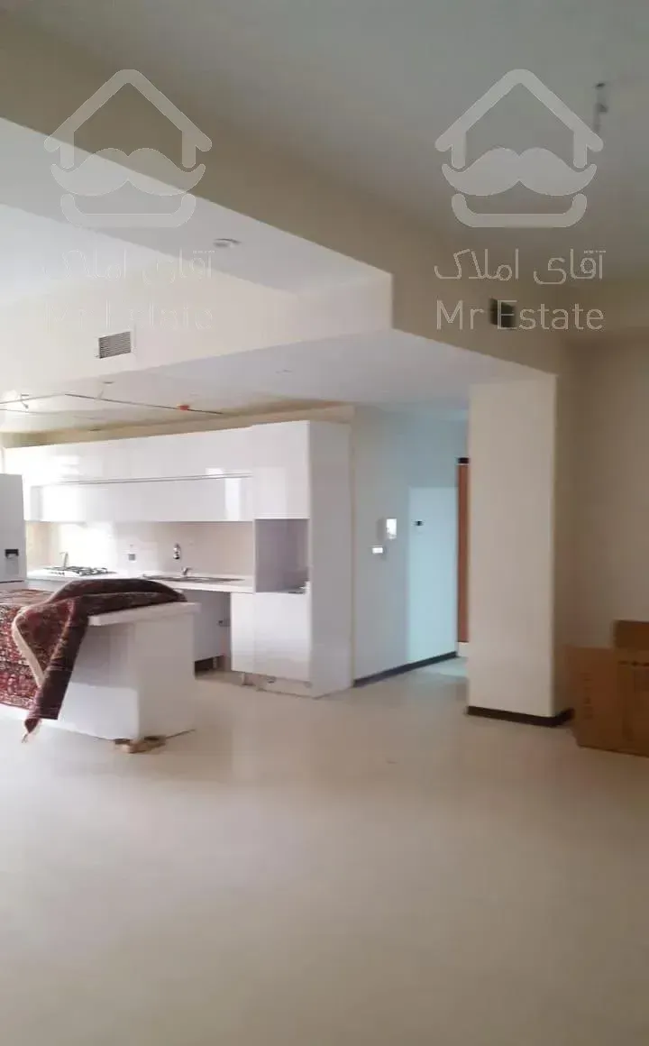 آپارتمان ۱۳۳متر کلیدنخورده ویو کوه آبشاربدون مشرف