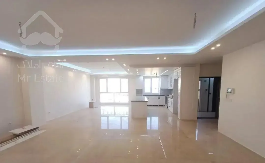 آپارتمان ۱۵۵ متری نوساز طبقه پنجم