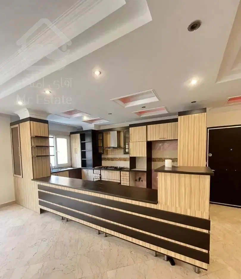 آپارتمان ۱۴۰ متر ۳ خواب در شهرک غرب/فلامک