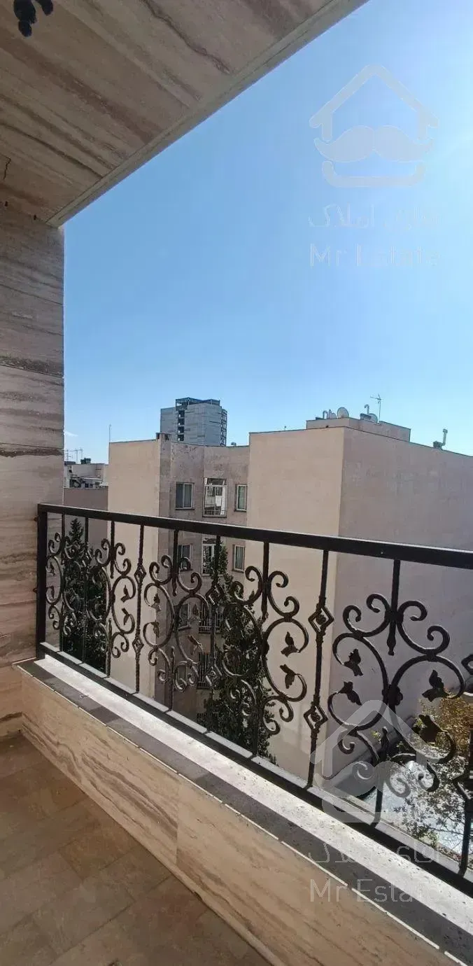 میرداماد ۱۶۰متر ۳ خواب خوش نقشه و غرق در نور