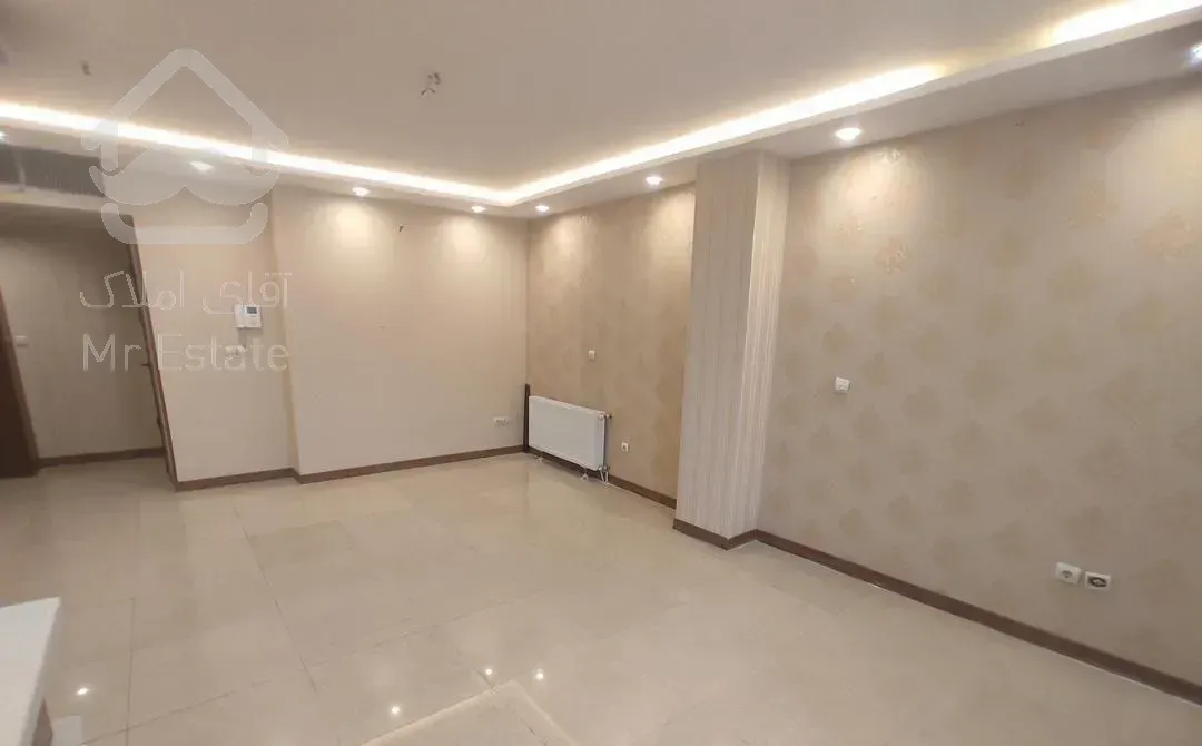 آپارتمان ۹۳ متری خیابان برازنده