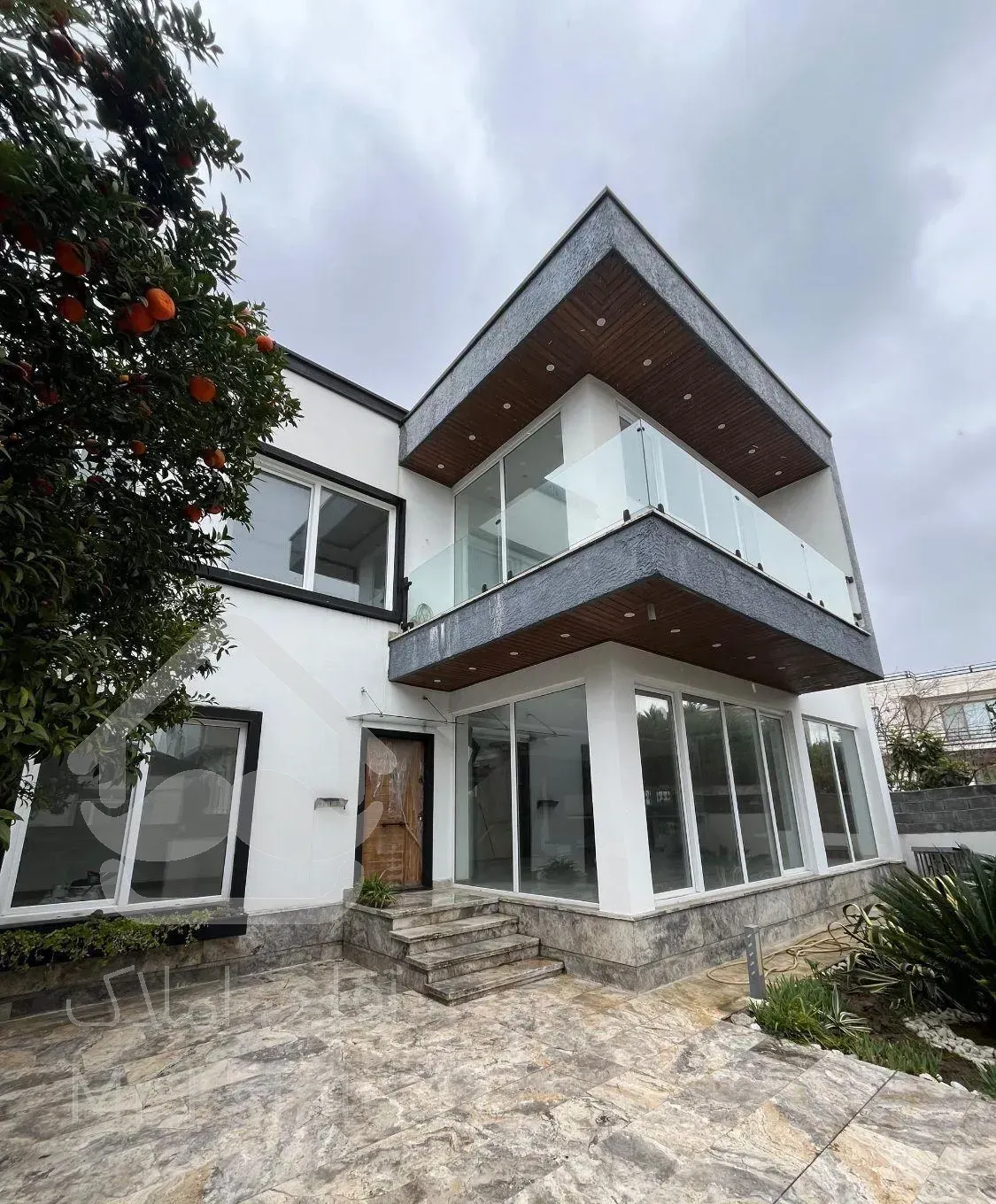 فروش ویلای نوساز /۲۷۰ متری دوبلکس با سند