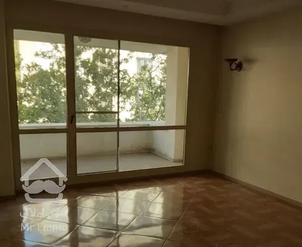 ولنجک پایین خیابان سیزدهم۲۰۰متر سه خواب