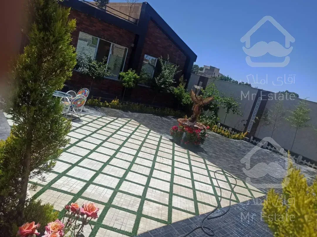 ۴۳۰متر با ۱۱۰متر بنا