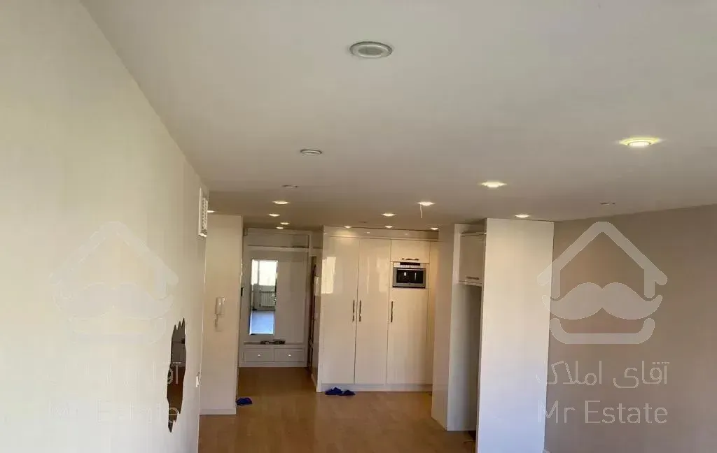 آپارتمان ۳ خوابه ۱۱۲ متری بازسازی شده در سپاهانشهر