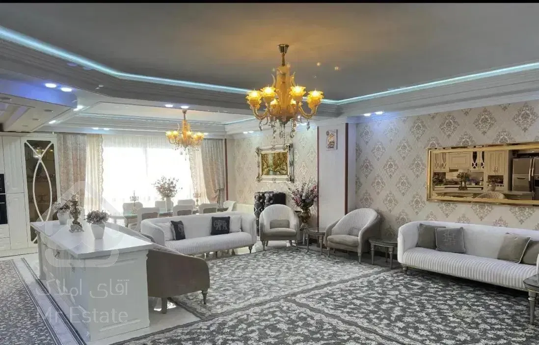 ۱۴۰متر سه خواب فروش کم سن