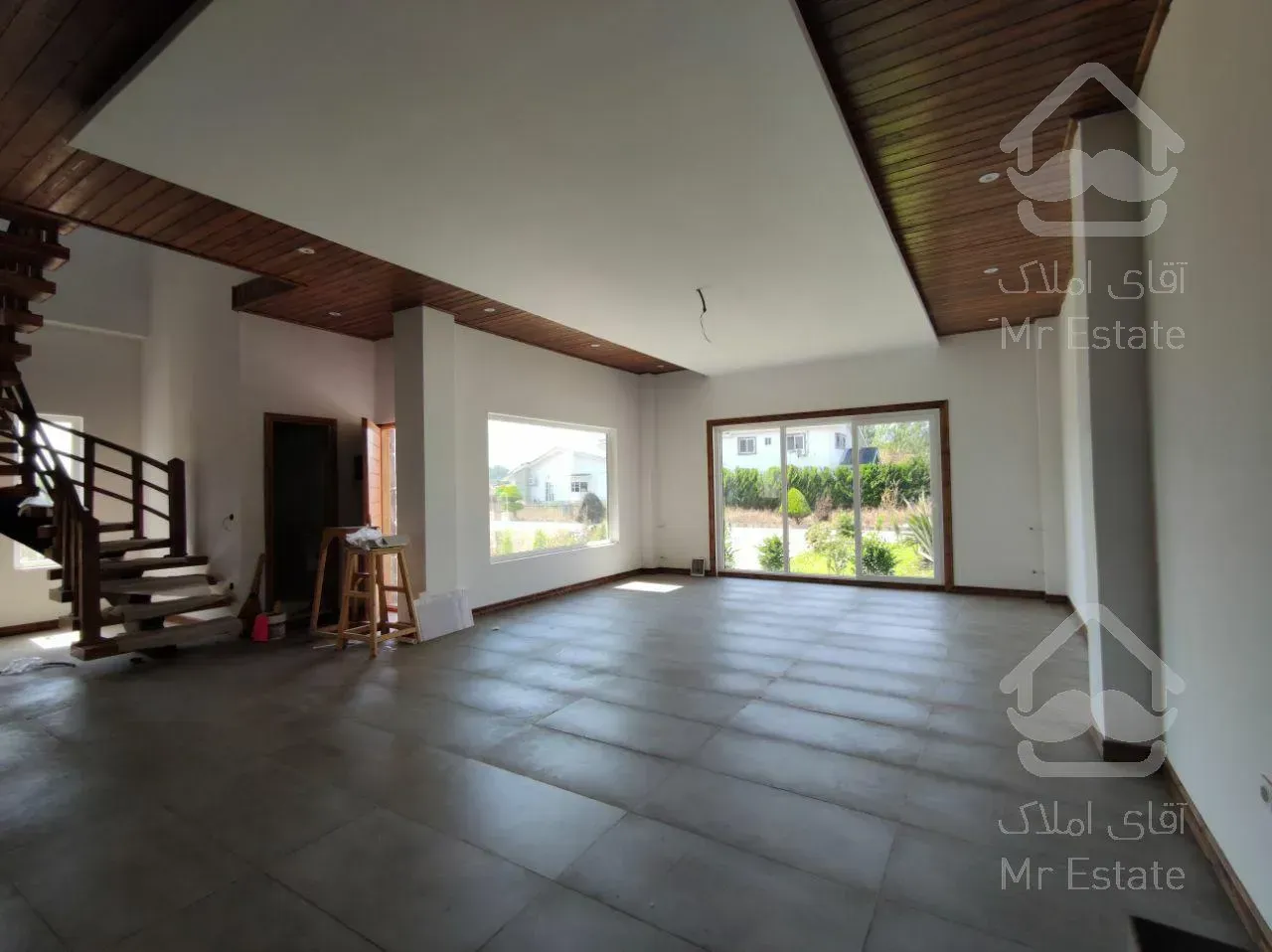 ٣٤٢ متر زمين٢٢٠ متر ويلا شهركي