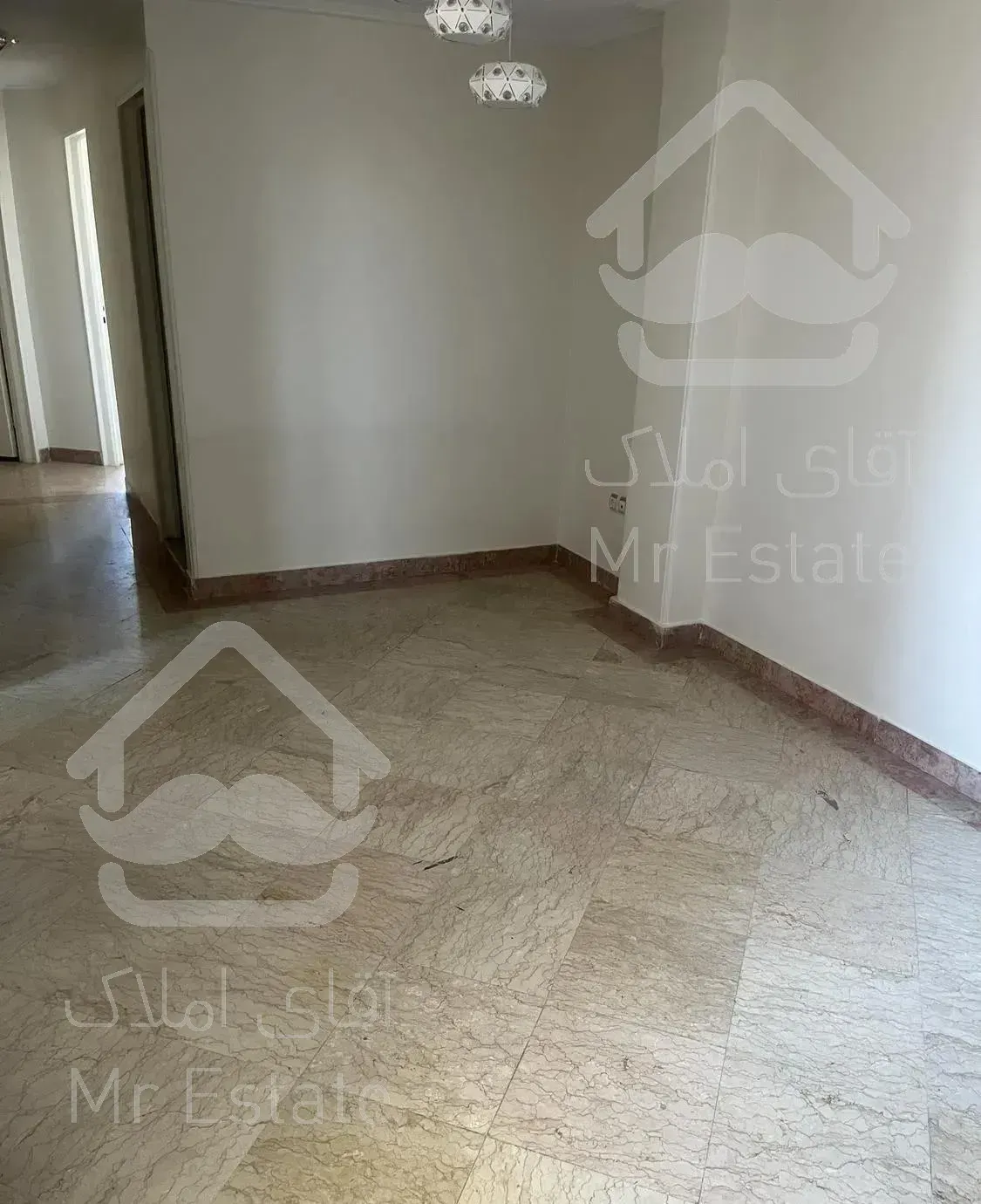 پاسداران - گلستان ها ۱۴۵ متر تاپ لوکیشن