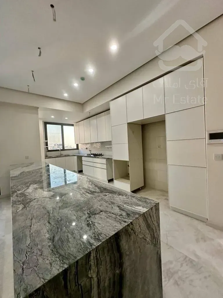 فروش اپارتمان 190متری محمودیه