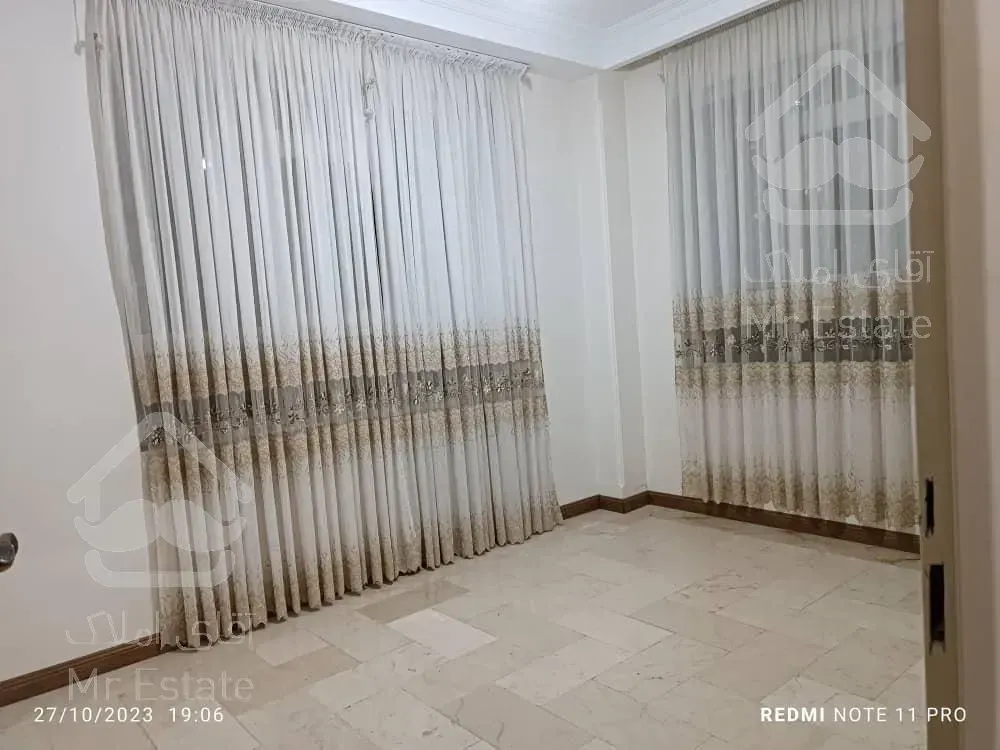 ۱۲۰متری شیک پونک