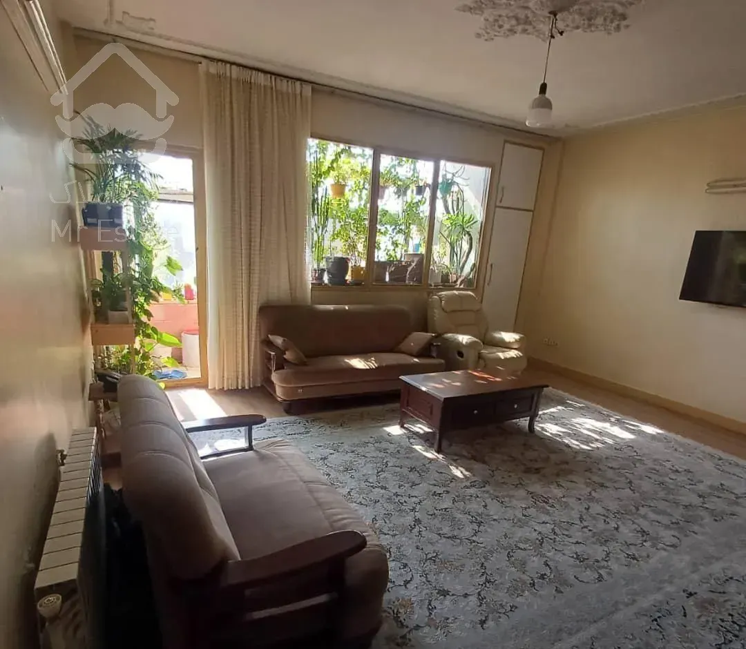 آپارتمان ۸۵متر+۳۰متر حیاط  در شهرک شهید باقری