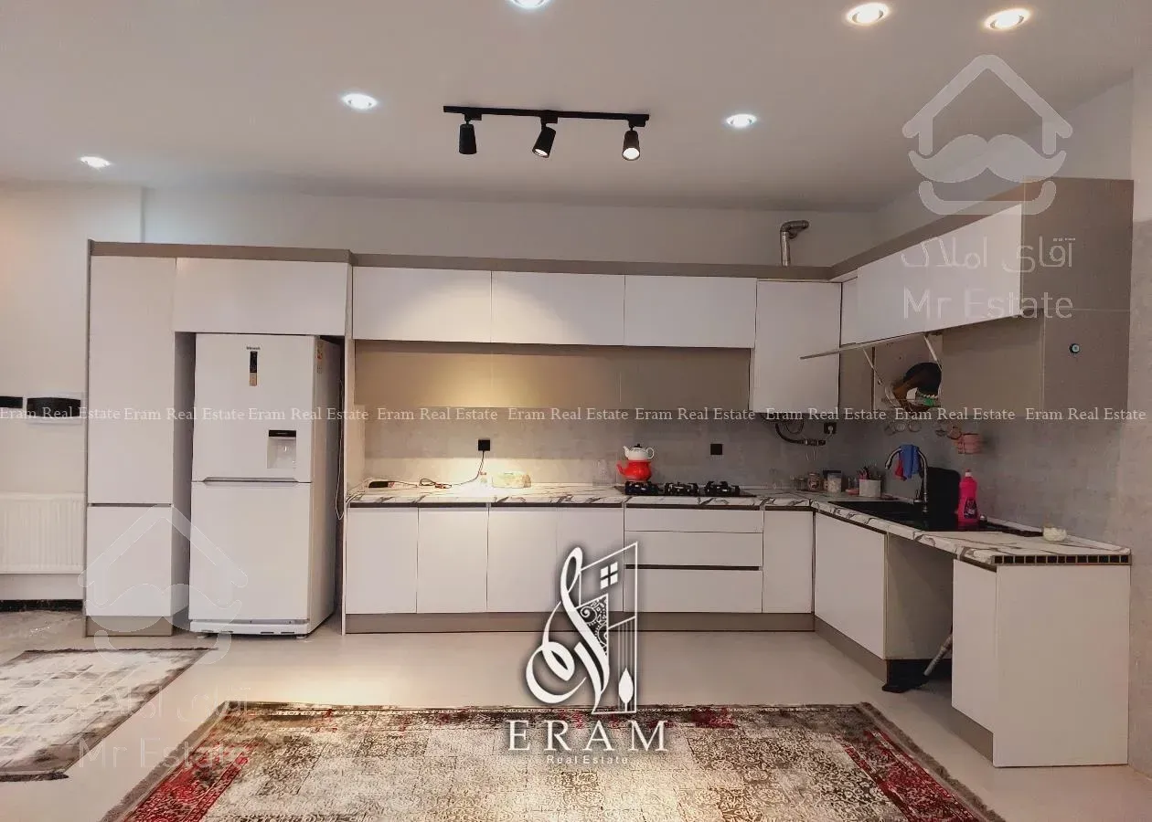 600 متر باغ ویلا لوکس در ملارد ویلا جنوبی