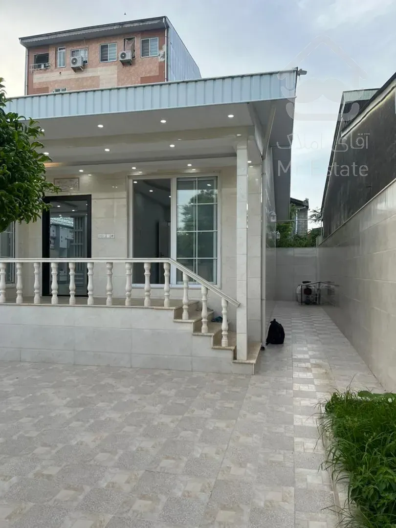 فروش ویلای ۲۴۰ متری خیابان معلم