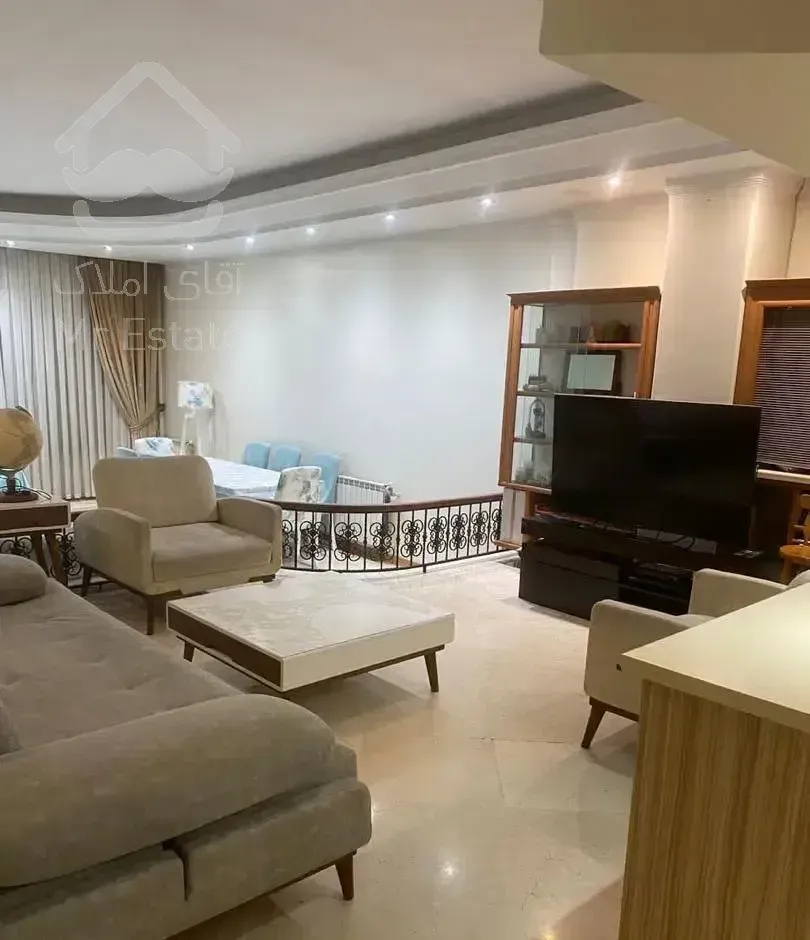 شیراز شمالی ۲۴۰ متر ۴خواب