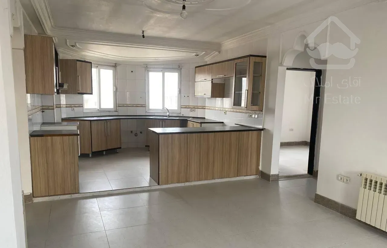 آپارتمان ۸۳متری نور