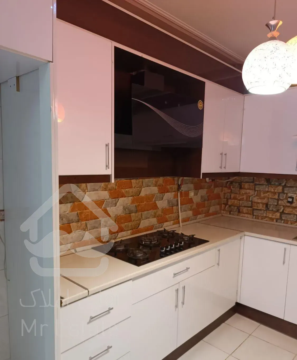 اجاره آپارتمان ۱۱۰ متری ۲ خوابه طبقه ۲