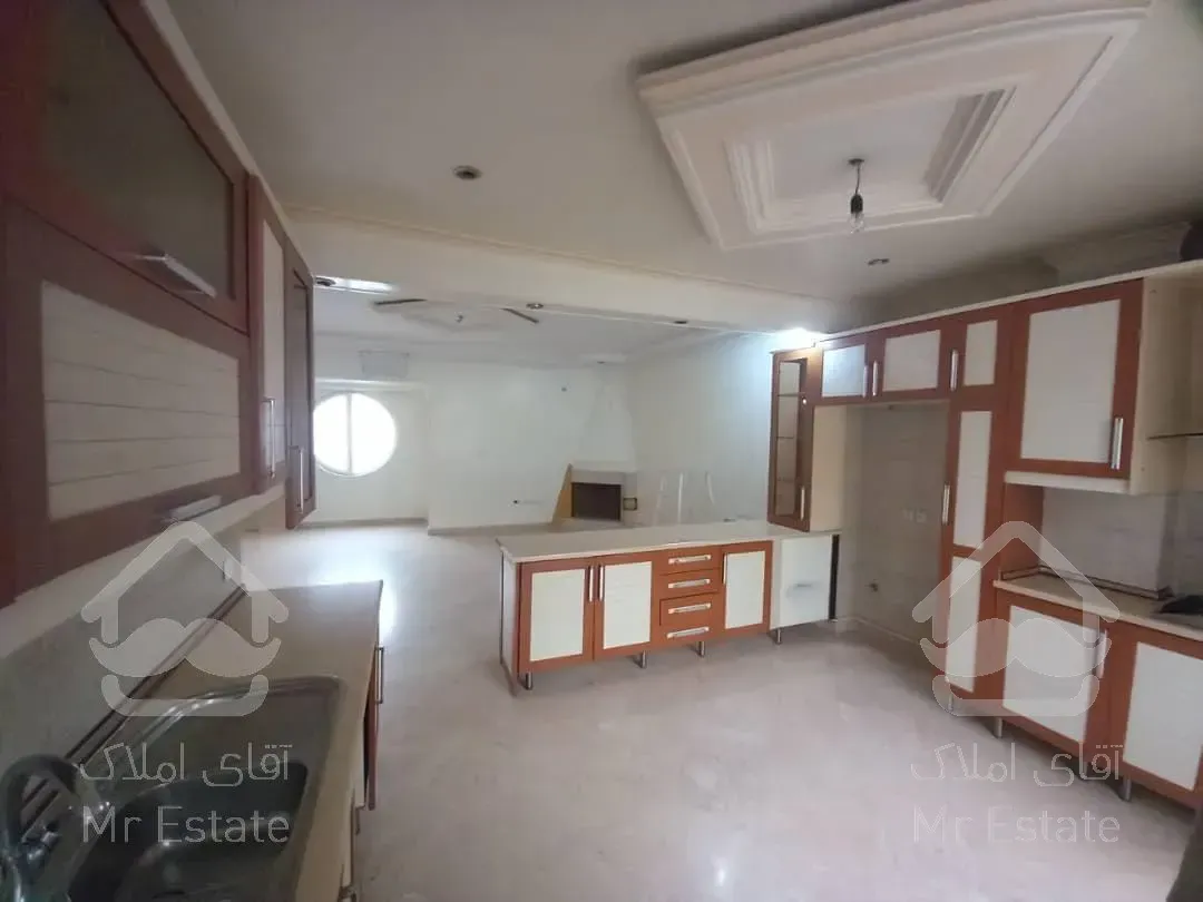 105 متر / دو خواب / بهتریت فرعی منطقه / زیر قیمت