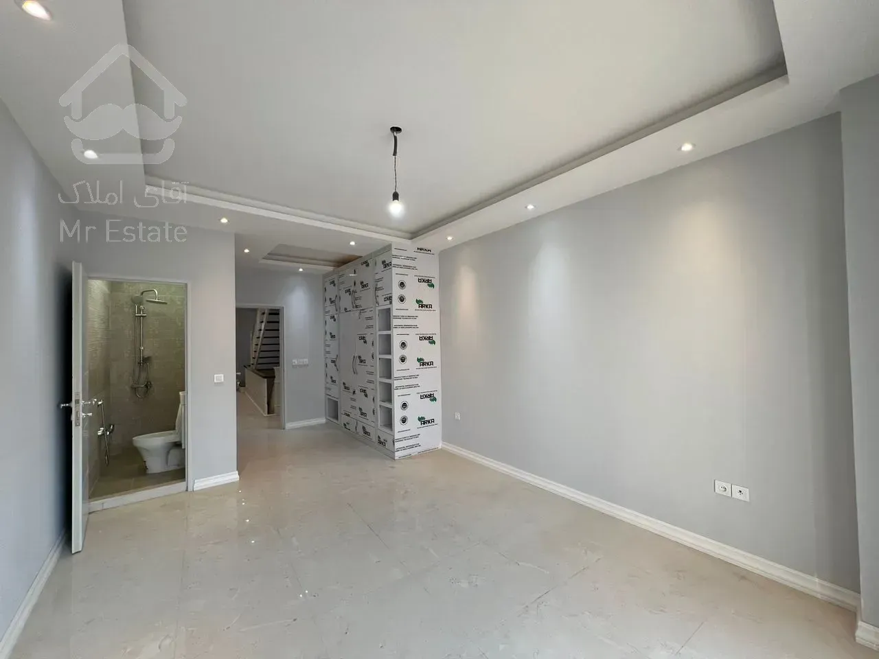 فروش ویلای ۳۱۰ متری تریبلکس سی متری