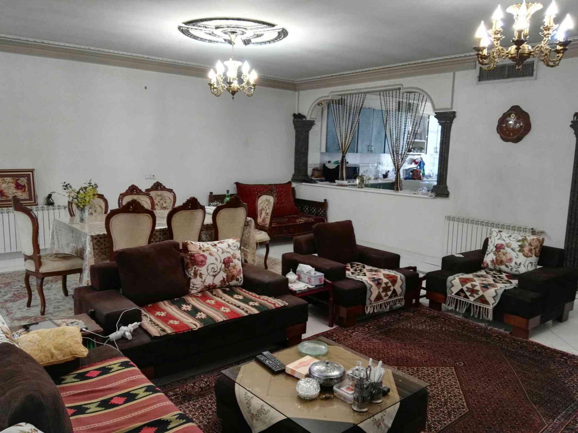 ۱۸۵ متر تکواحدی سه خواب فول کاشانی گلها