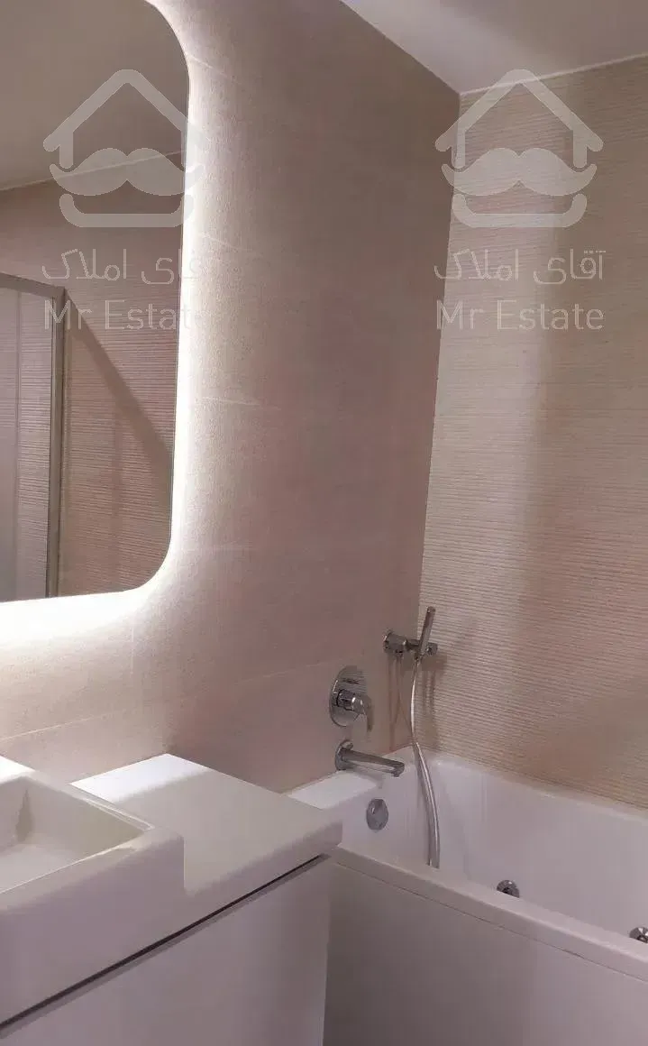 باغ فردوس ۳۰۰ متر مدرن *۷۰ متر تراس *