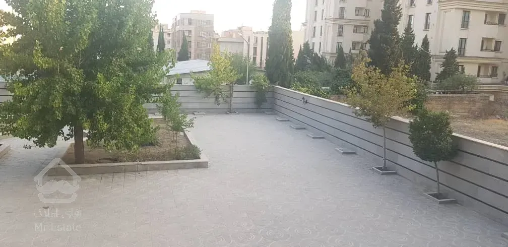 350 متر بر 12 جنوبی اباذر