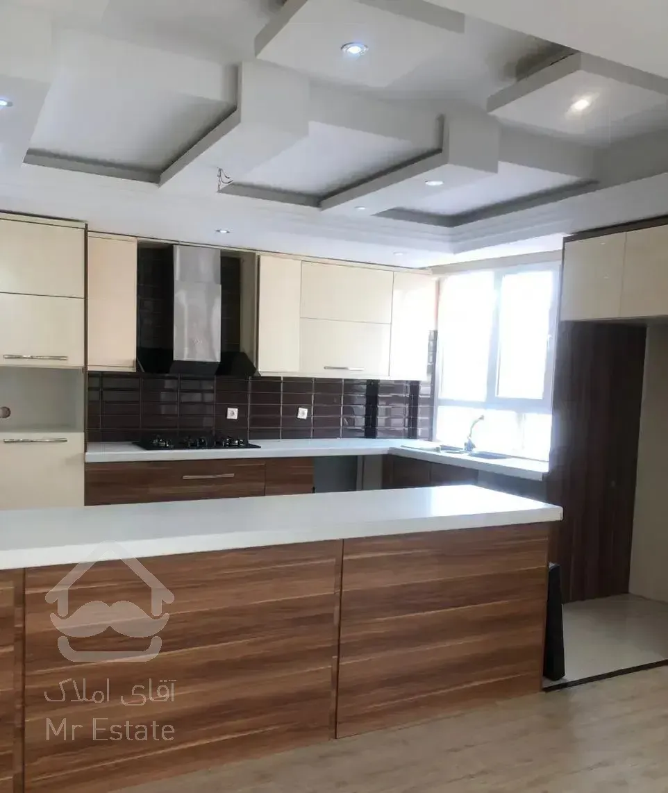 آپارتمان ۱۴۰ متر ۳ خواب  سعادت‌آباد امکانات کامل