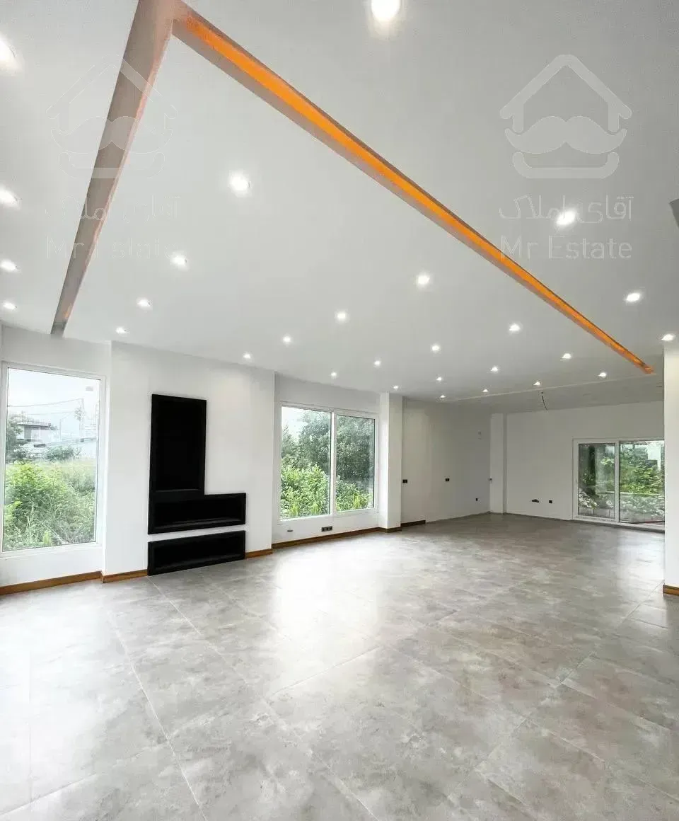 ویلا  / لوکیشن برند / شهرکی / استخر دار