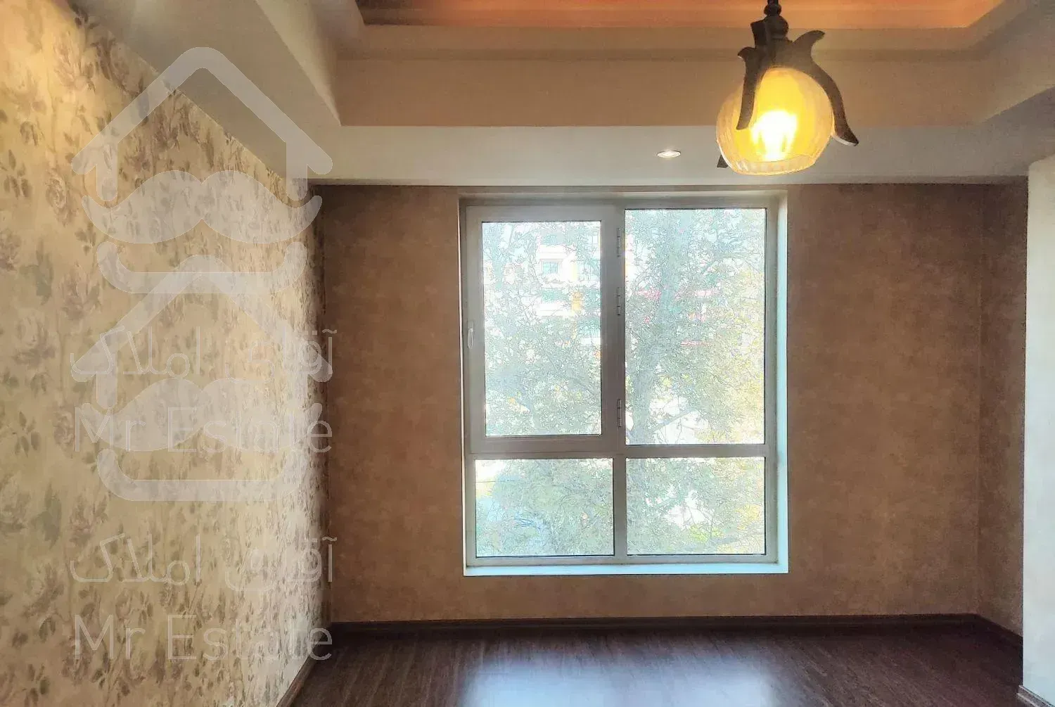 163متر/4ساله/2پارکینگ/فول  شیخ بهایی شمالی