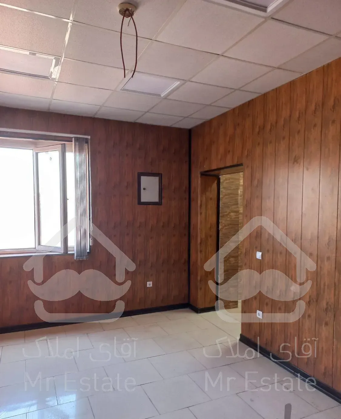 اجرای  سقف کاذب تایل ۶۰*۶۰ (اجرای  پی وی سی   )