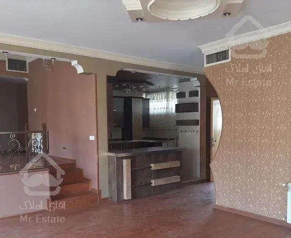 آپارتمان ۲۲۰ متری سه خوابه