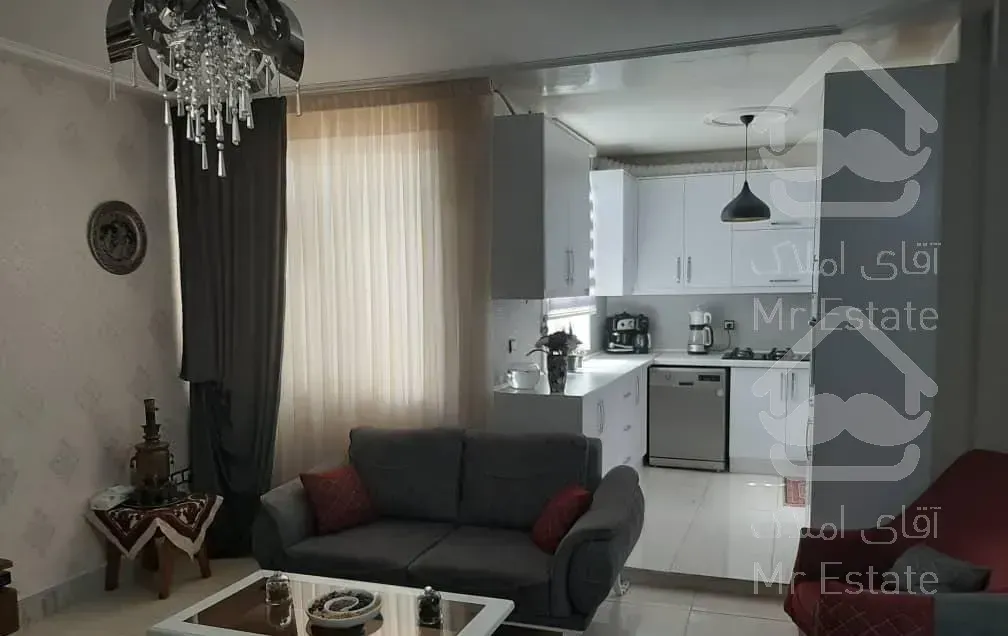 اپارتمان خوش نقشه نورگیر از پذیرایی