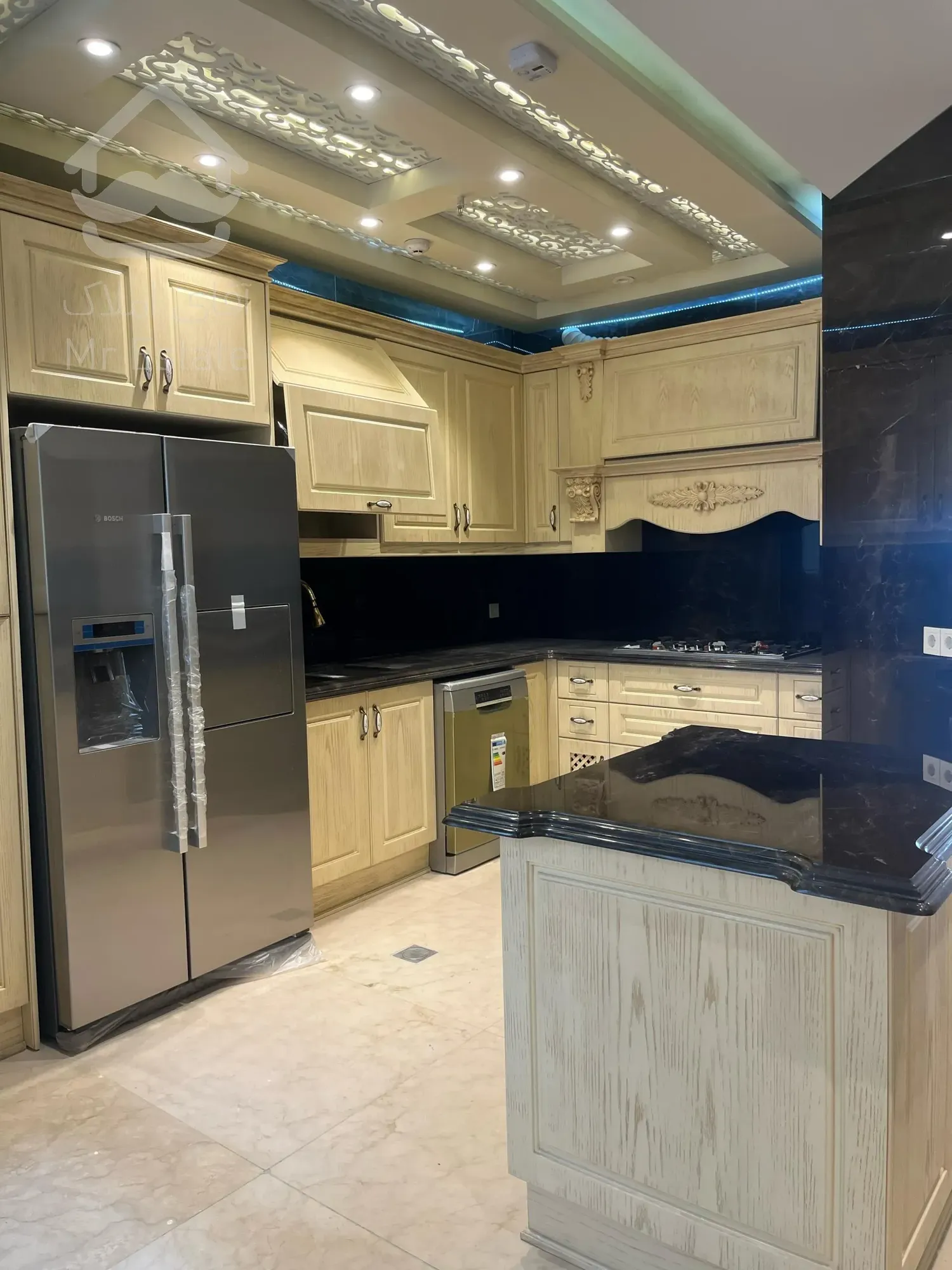 فروش اپارتمان 240 متری ولنجک