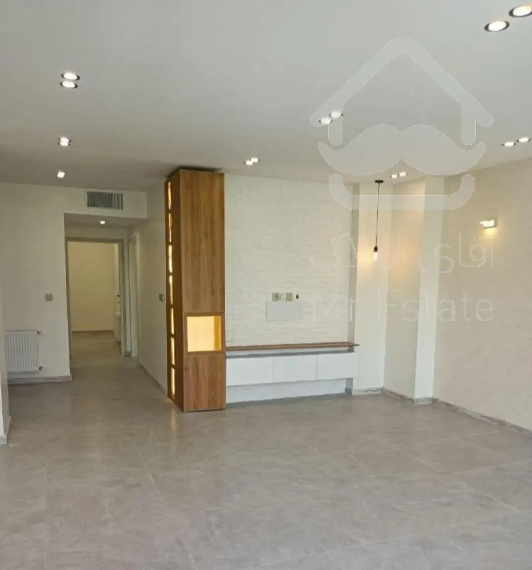 ۷۶ متر 2 خواب/ سالن پرده خور/ غرق نور/تراورتن/فول