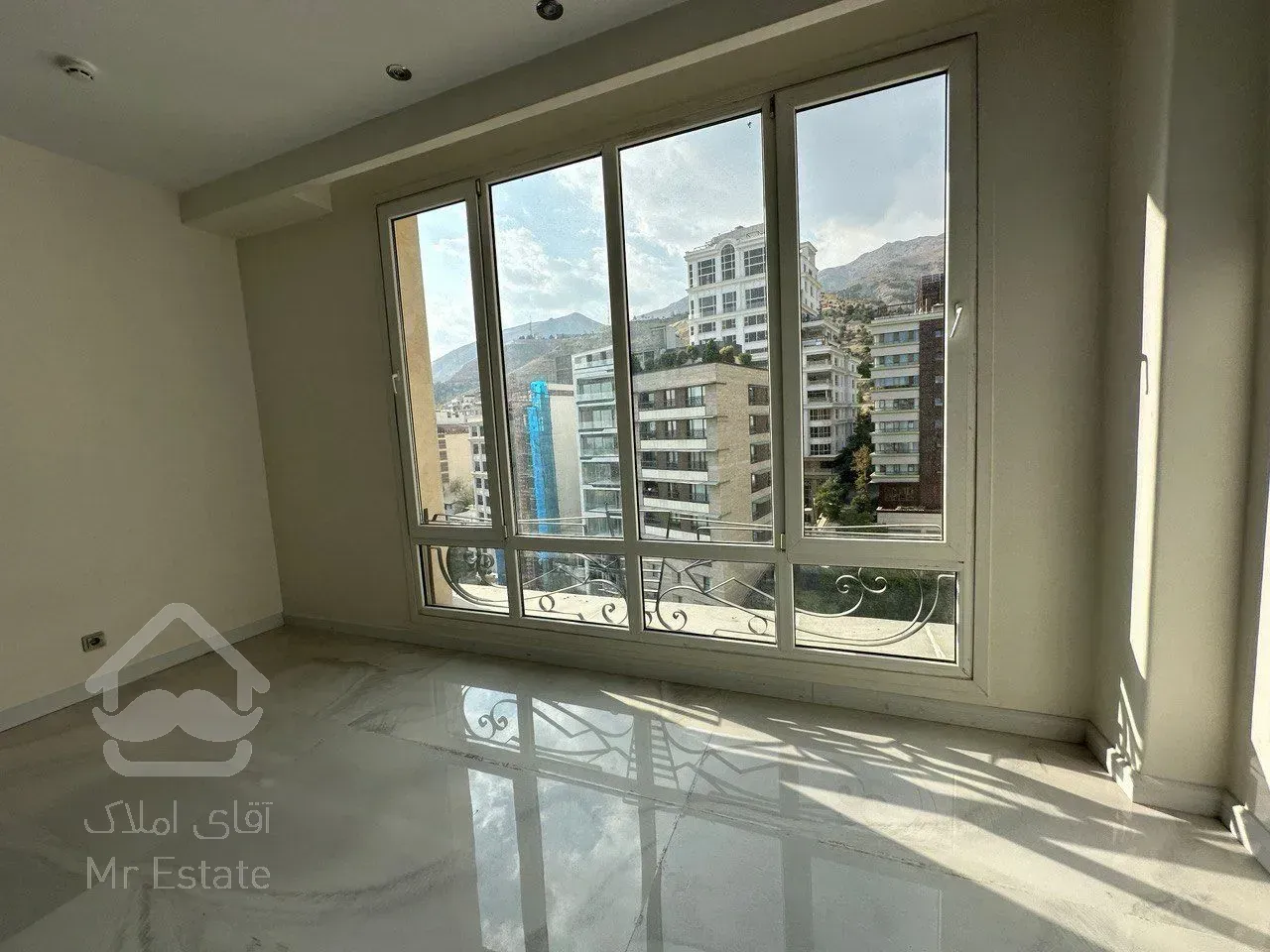 فروش اپارتمان 180 متری زعفرانیه