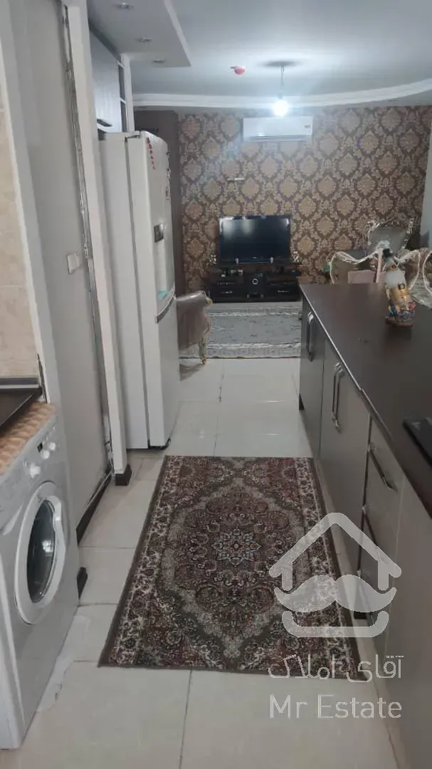 ۸۶ متری / برج ارکیده / دو خواب / دریاچه چیتگر