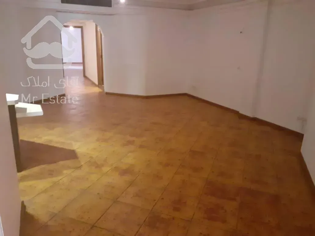 اجاره و رهن آپارتمان زعفرانیه 260  متر شیک