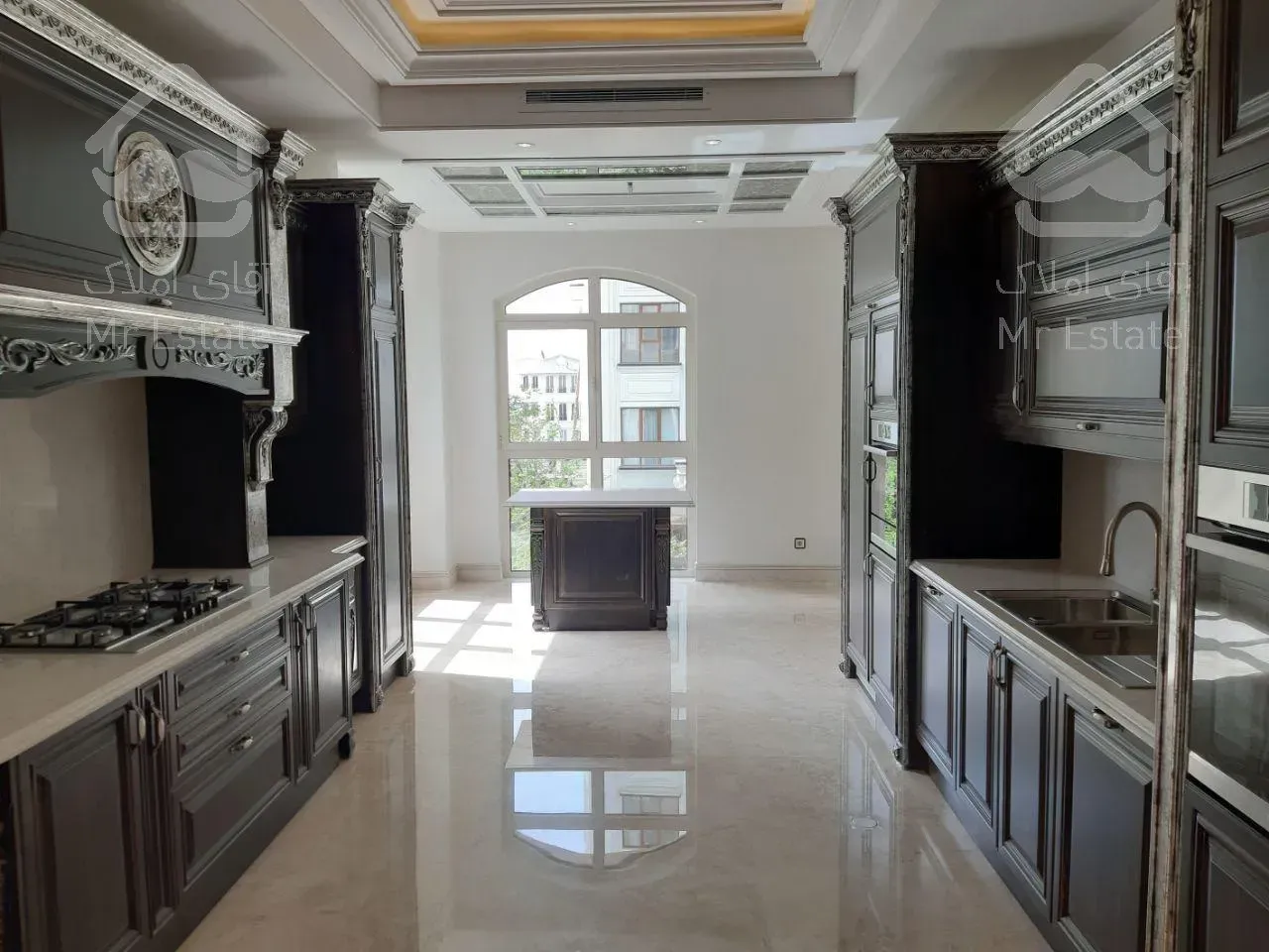 خرید آپارتمان 341 متری سنبل فرمانیه