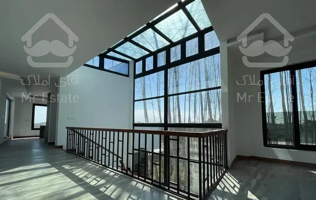 ویلا دوبلکس/ محدوده ی محمودآباد/ 241 متری